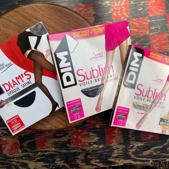 DIM Vintage hosiery Bundle. 3 pairs: 2 black, 1 naturel - Picture 15 of 15